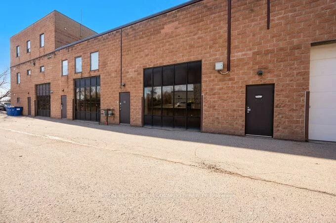 355, Harry Walker, Newmarket Industrial Park, Newmarket