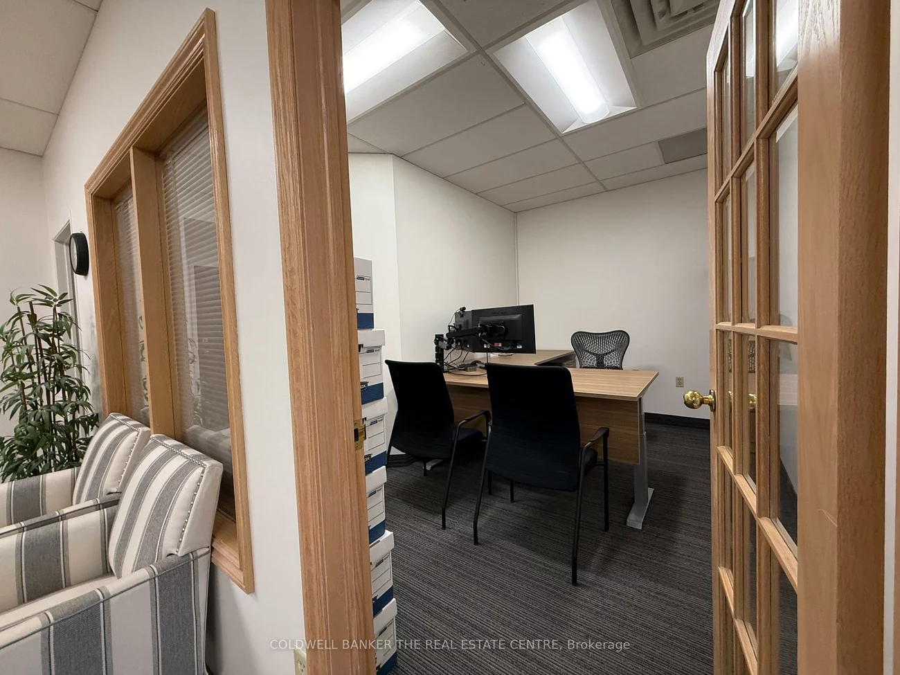 390, Davis, Central Newmarket, Newmarket