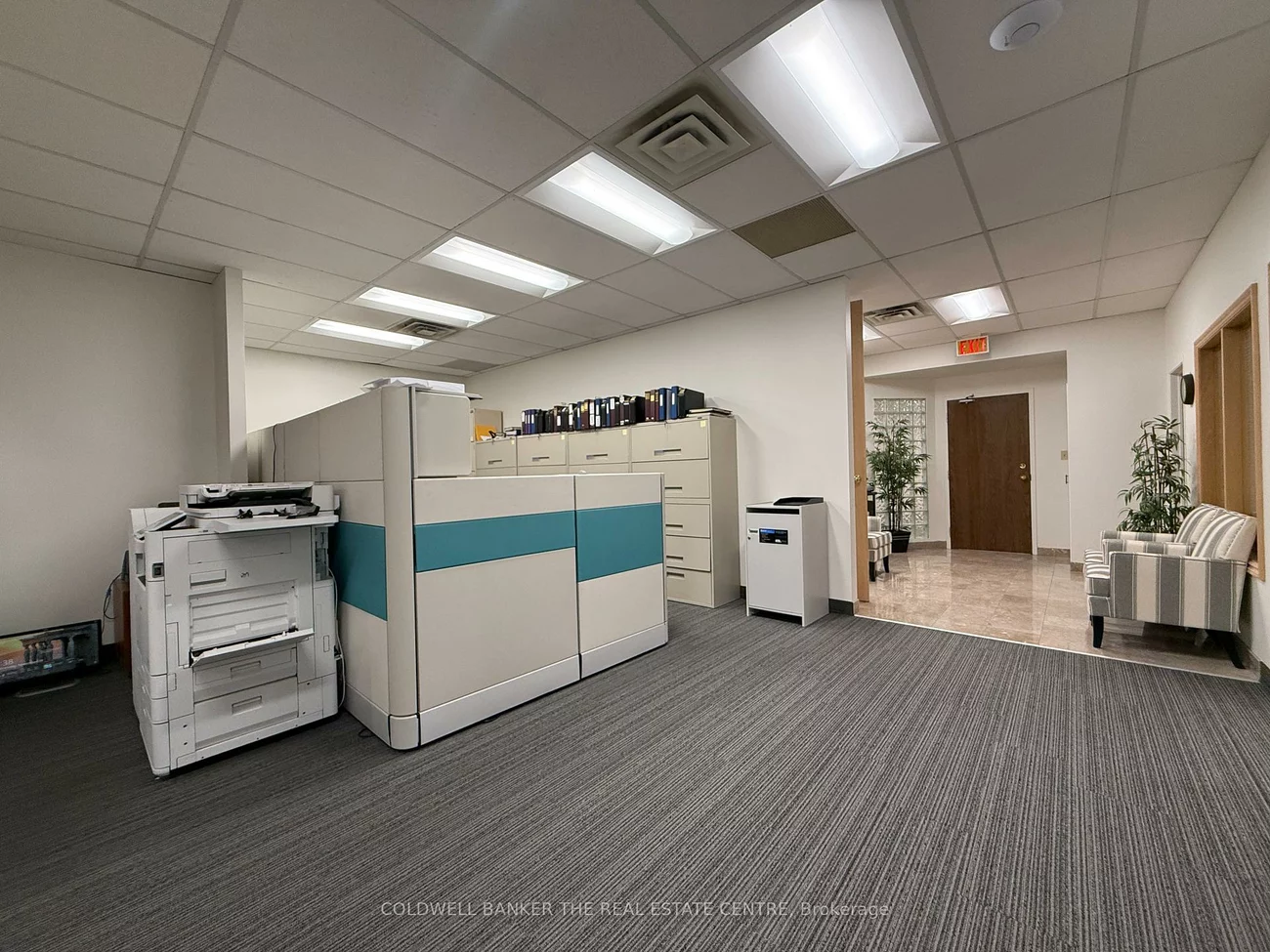 390, Davis, Central Newmarket, Newmarket