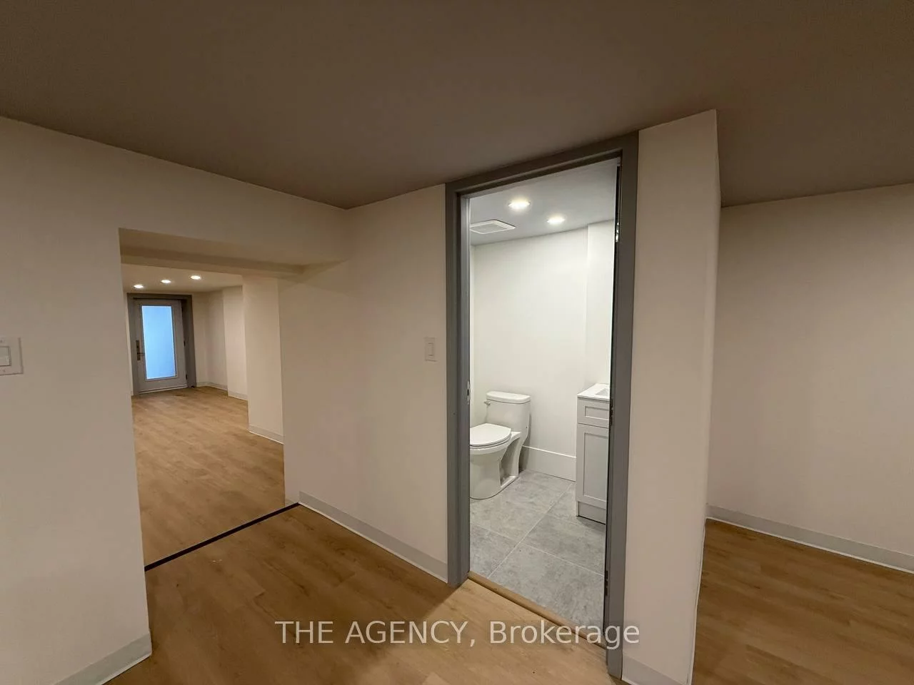 221, Main, Central Newmarket, Newmarket