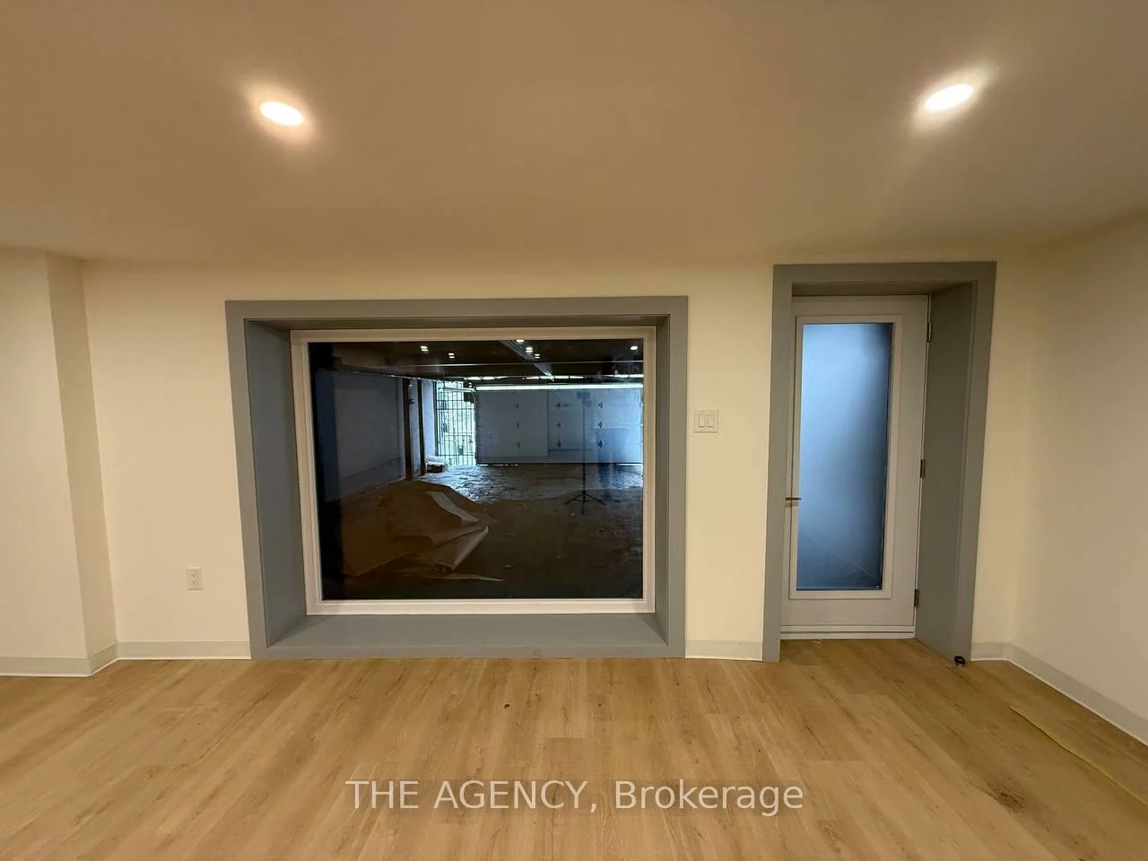 221, Main, Central Newmarket, Newmarket