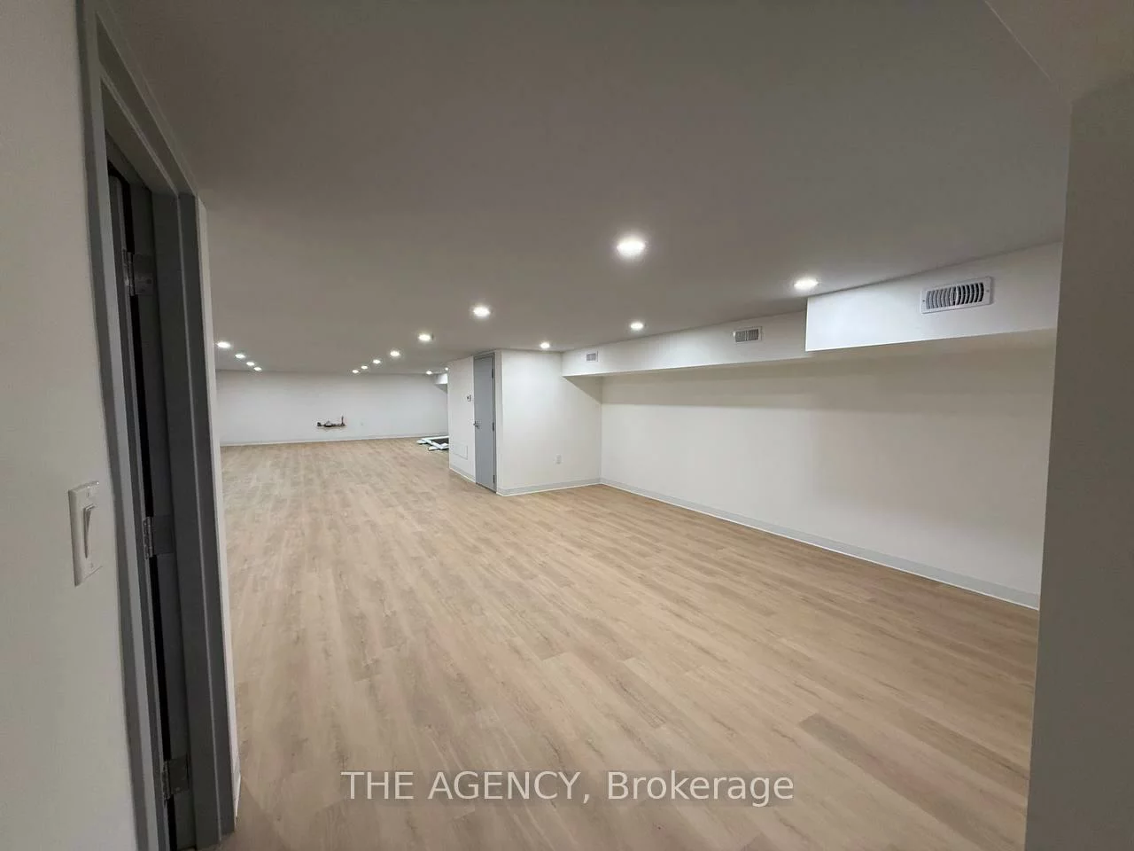 221, Main, Central Newmarket, Newmarket