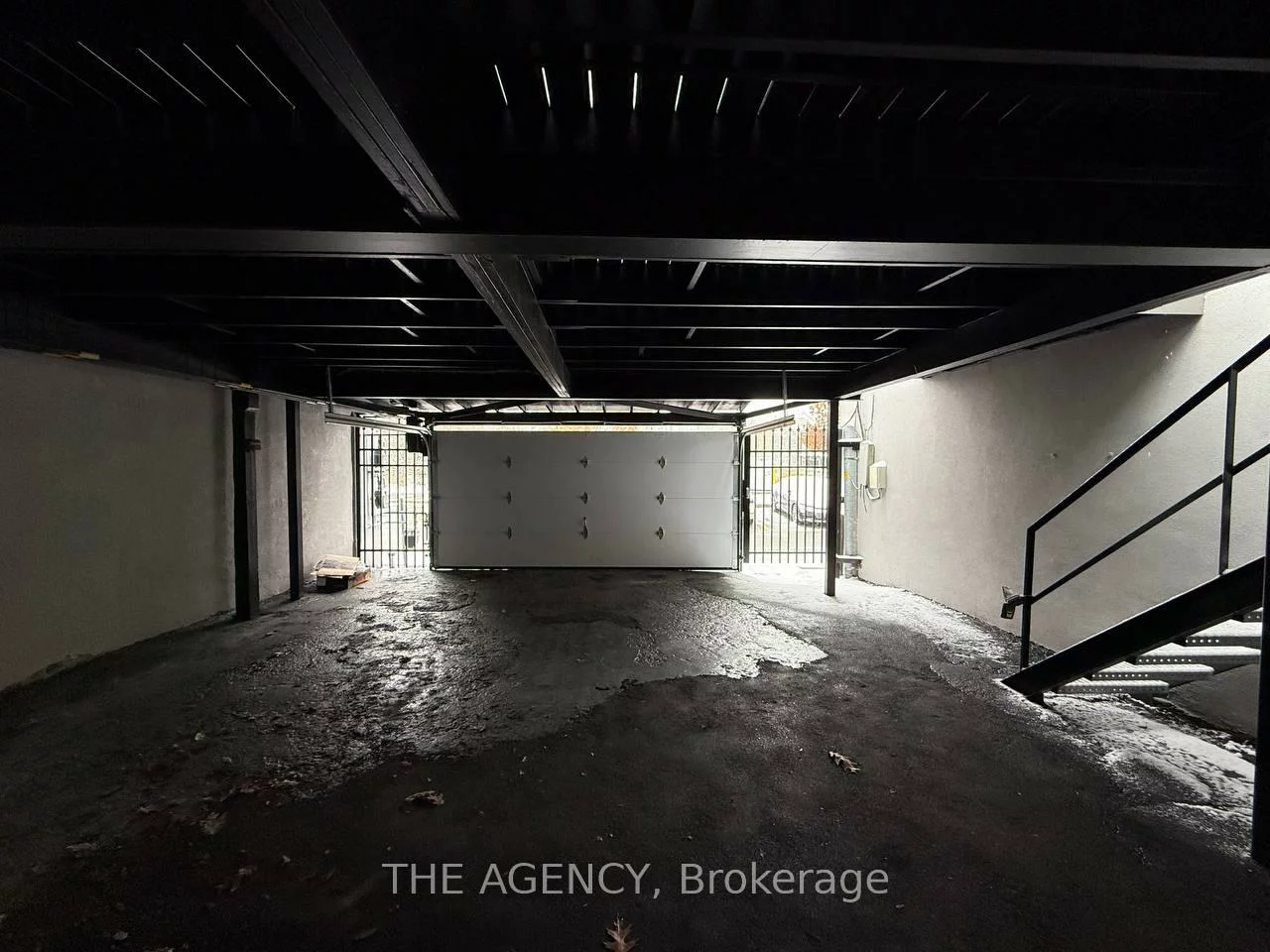 221, Main, Central Newmarket, Newmarket