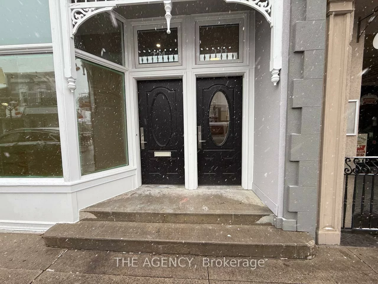 221, Main, Central Newmarket, Newmarket