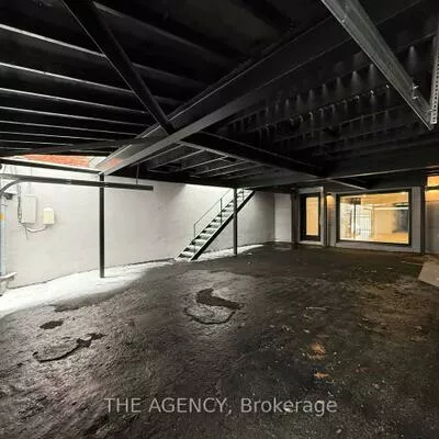 221, Main, Central Newmarket, Newmarket