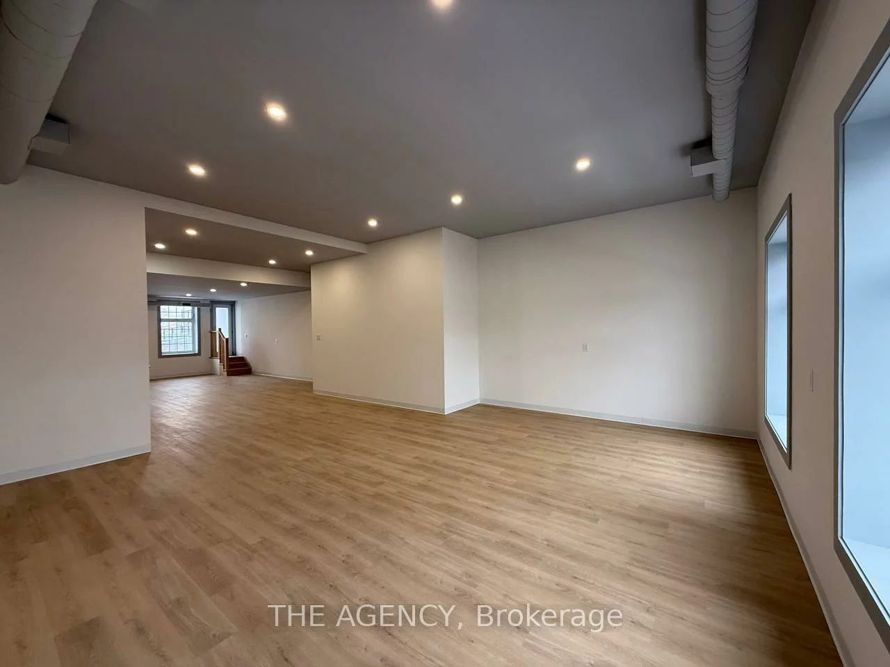 221, Main, Central Newmarket, Newmarket