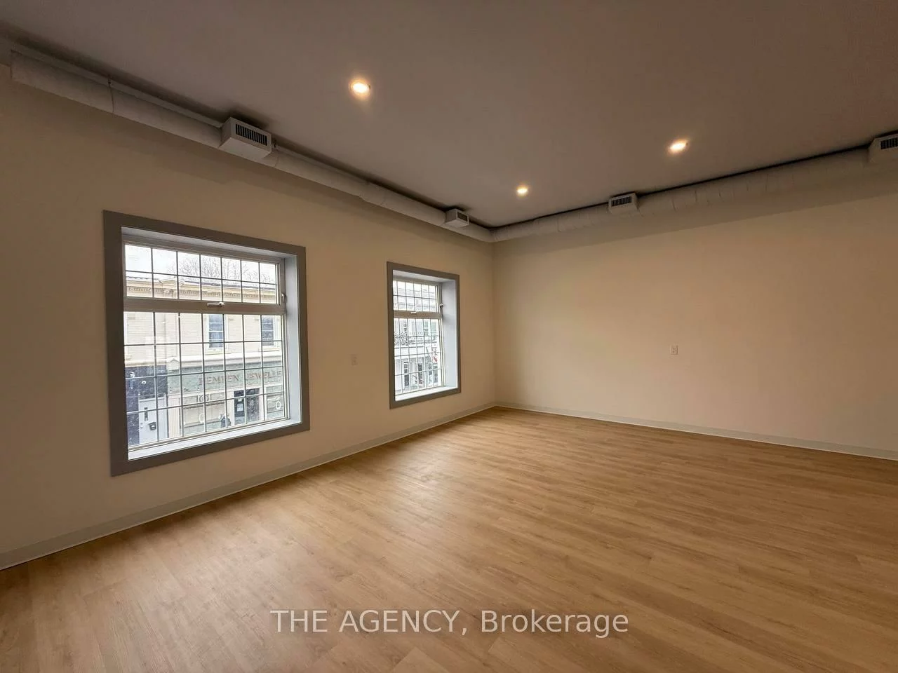 221, Main, Central Newmarket, Newmarket