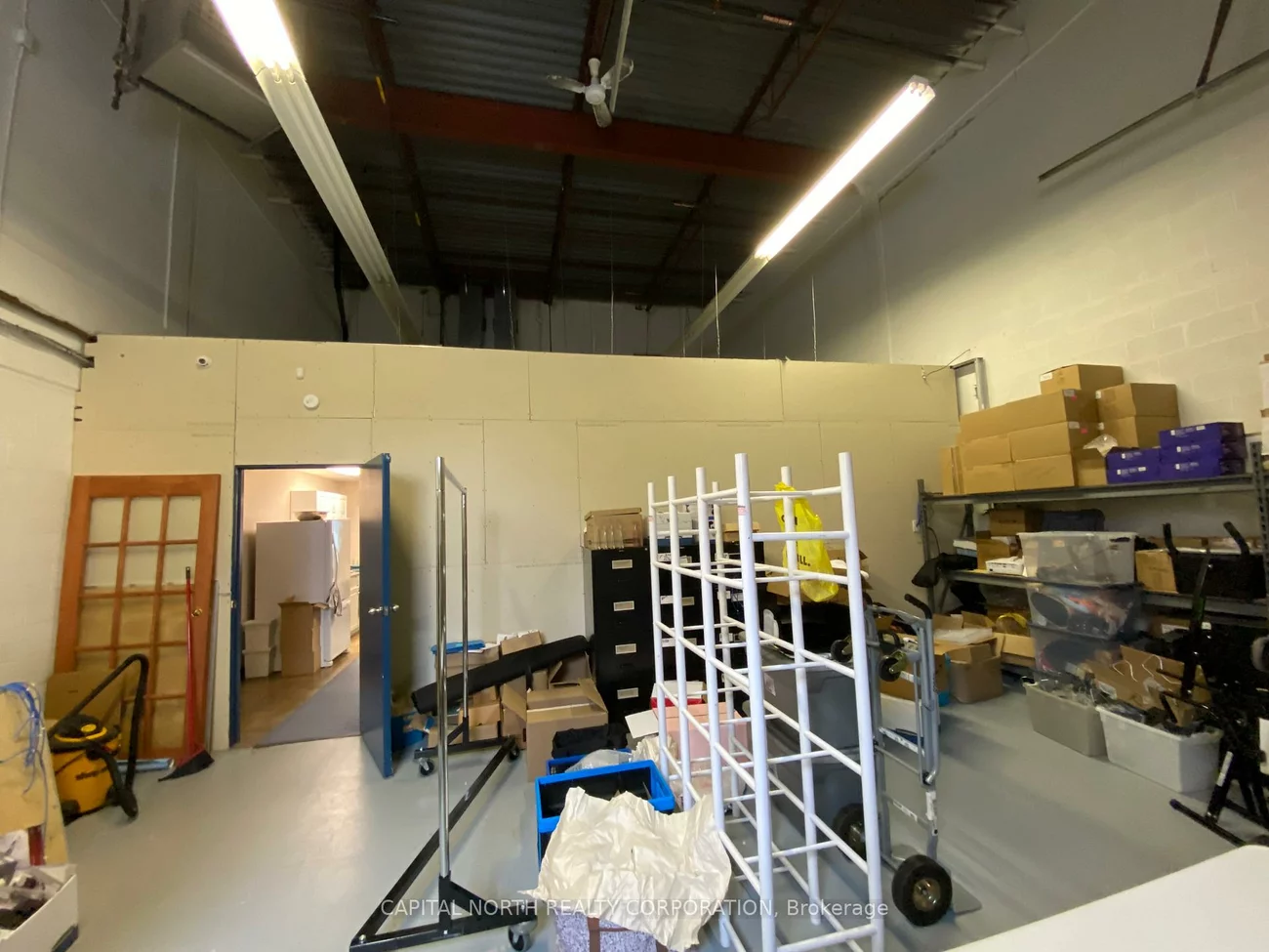 17705, Leslie, Newmarket Industrial Park, Newmarket