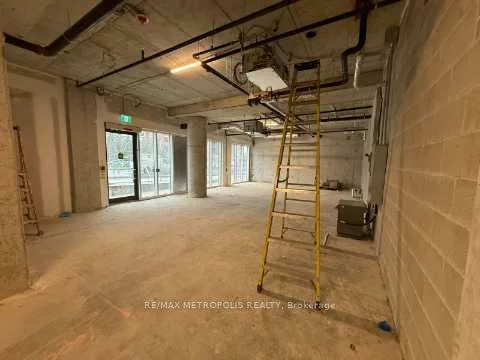 715, DAVIS, Huron Heights-Leslie Valley, Newmarket