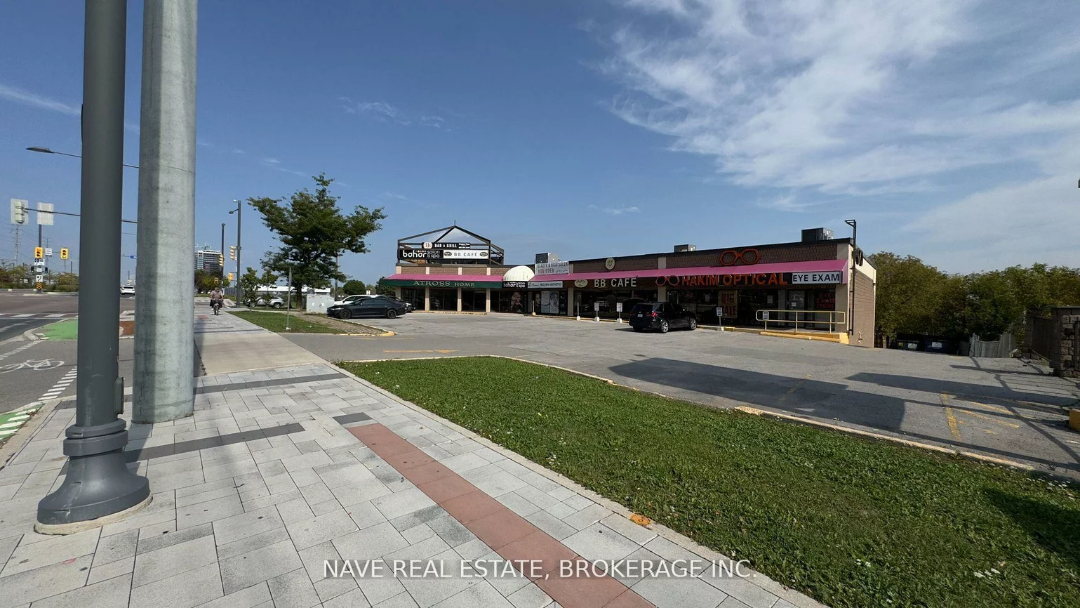 17335, Yonge, Central Newmarket, Newmarket