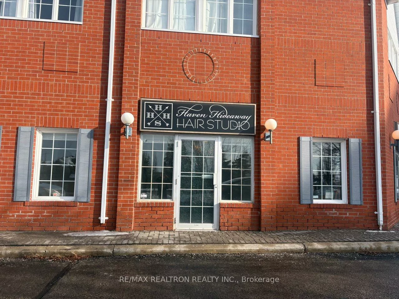 1034, Ivsbridge, Stonehaven-Wyndham, Newmarket