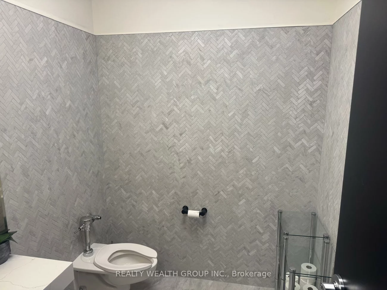 1135, Stellar, Newmarket Industrial Park, Newmarket