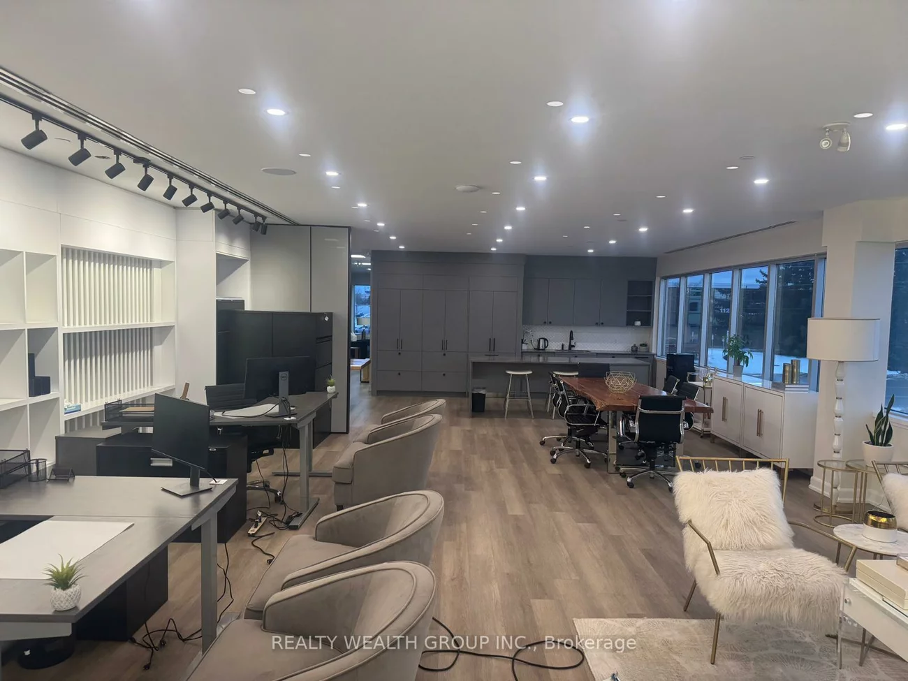 1135, Stellar, Newmarket Industrial Park, Newmarket