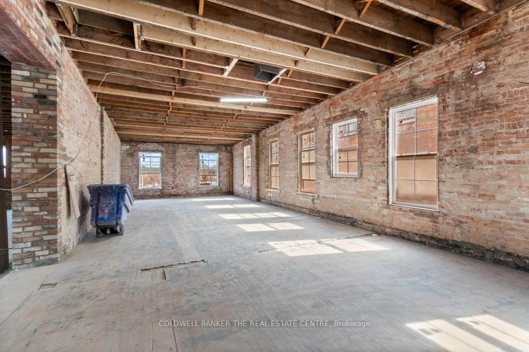 193, Main, Central Newmarket, Newmarket