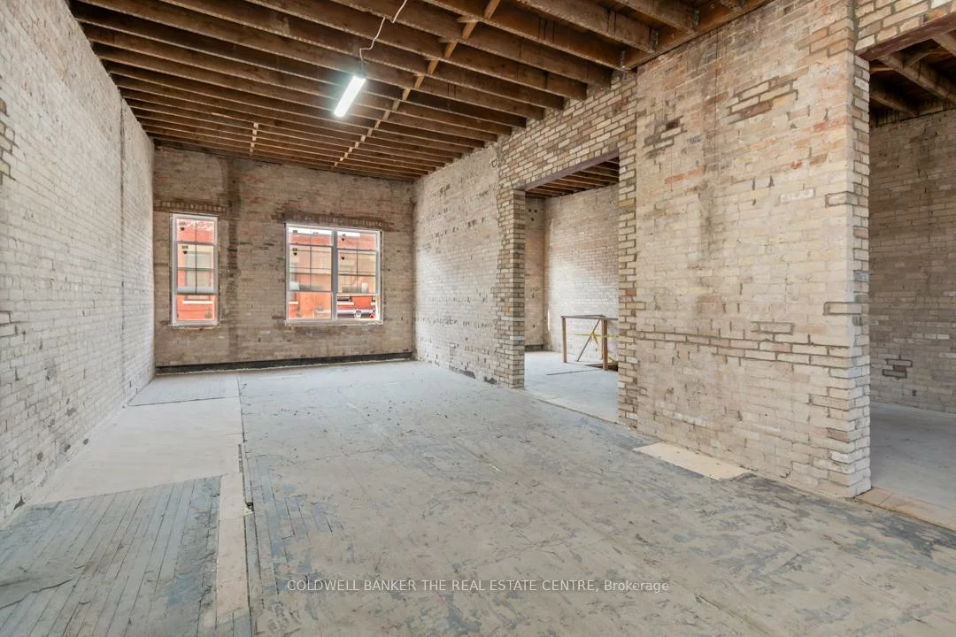 193, Main, Central Newmarket, Newmarket