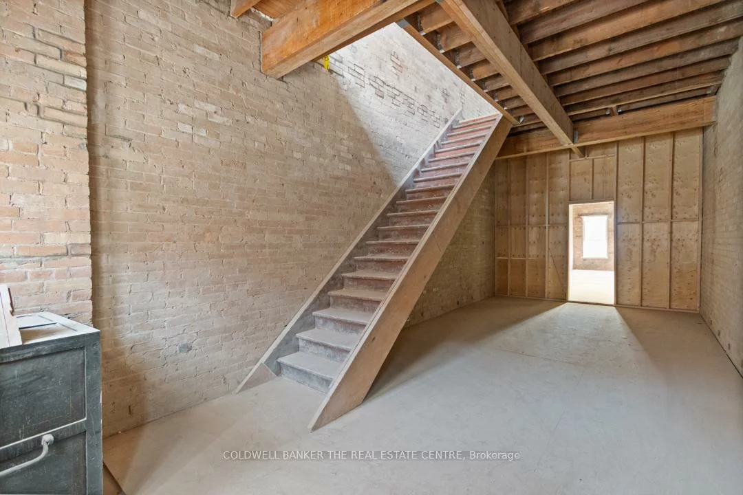 193, Main, Central Newmarket, Newmarket