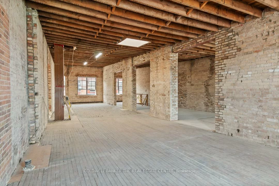 193, Main, Central Newmarket, Newmarket