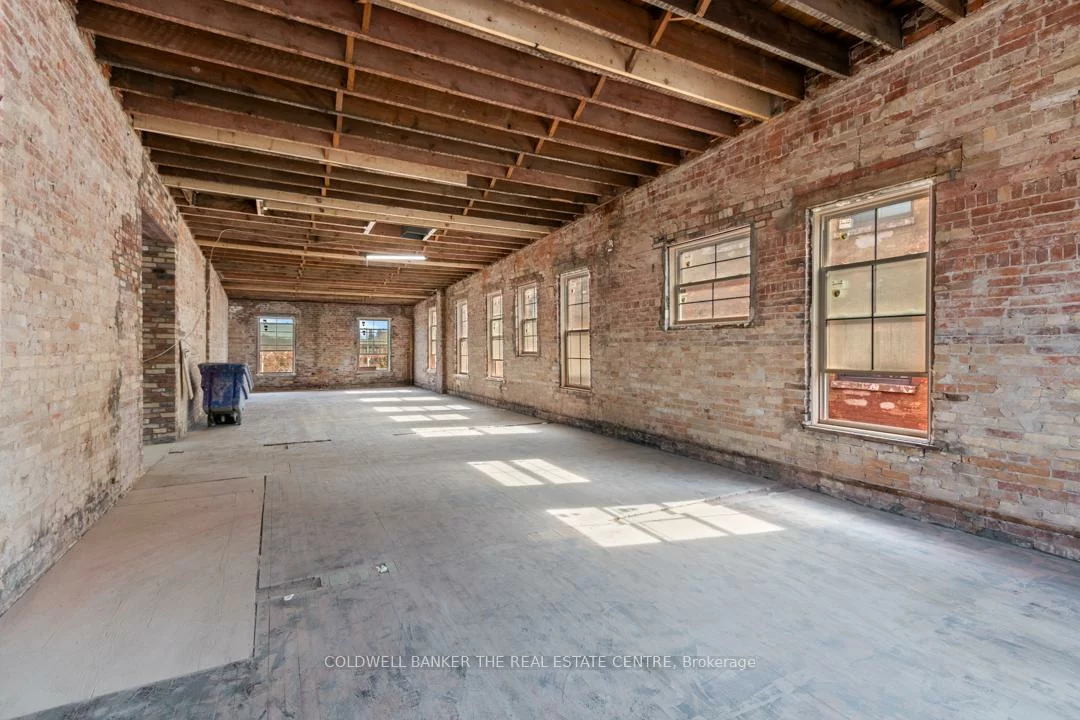 193, Main, Central Newmarket, Newmarket