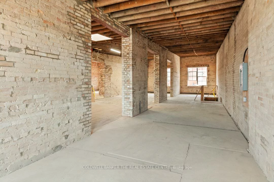 193, Main, Central Newmarket, Newmarket