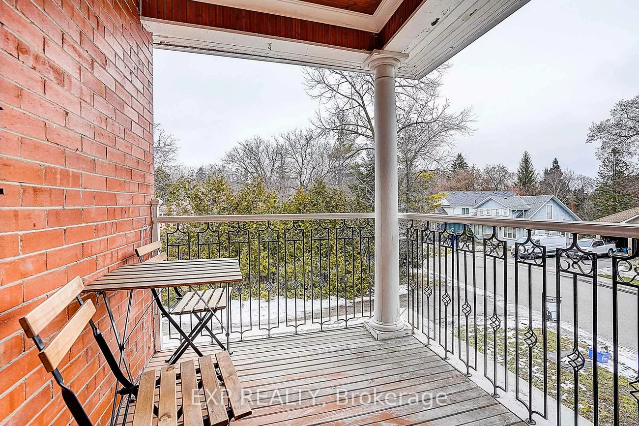 12, Vincent, Bristol-London, Newmarket