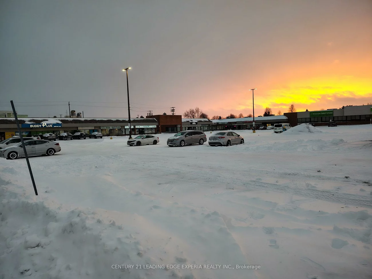 17310, Yonge, Glenway Estates, Newmarket