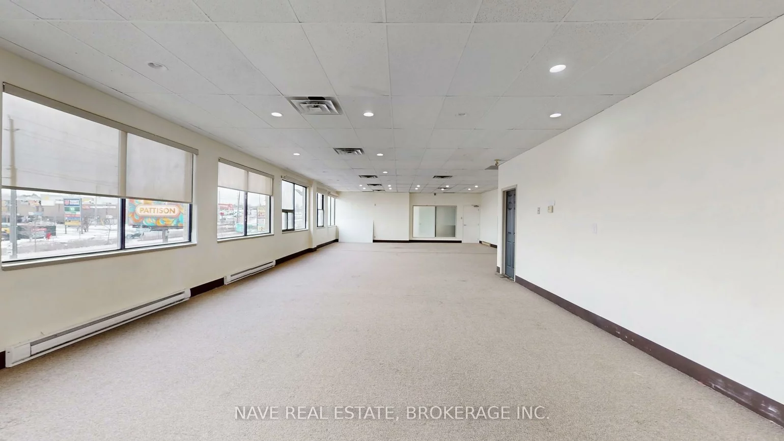 77-83, Davis, Bristol-London, Newmarket