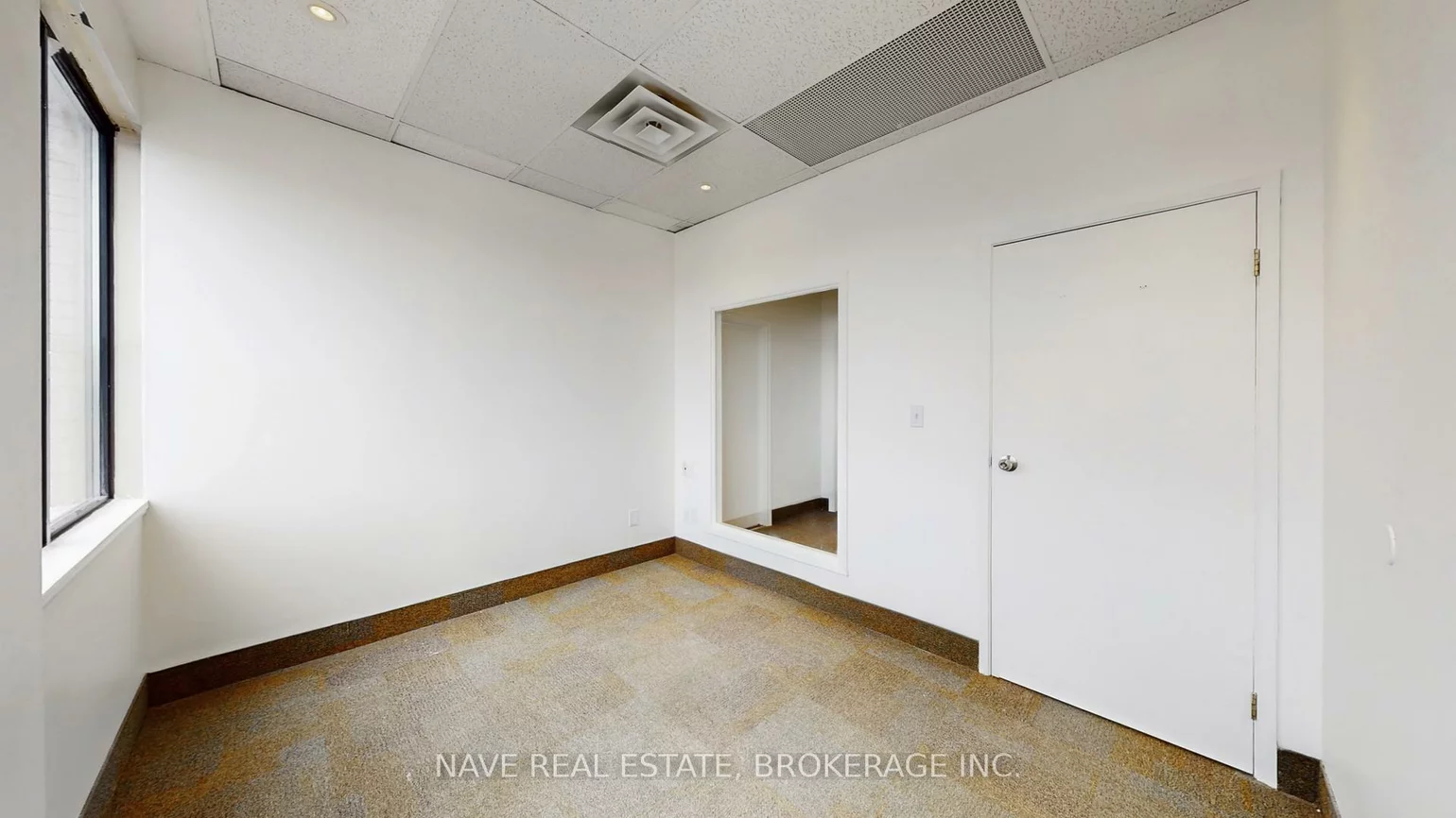 77-83, Davis, Bristol-London, Newmarket