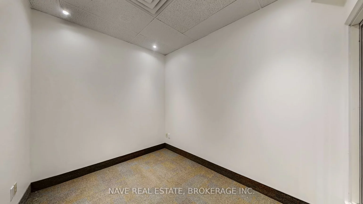 77-83, Davis, Bristol-London, Newmarket