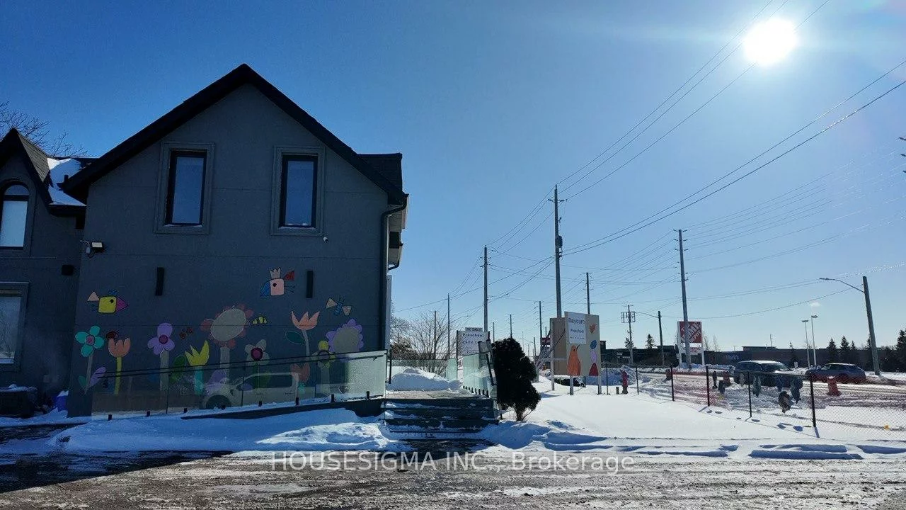 17867, Yonge, Bristol-London, Newmarket