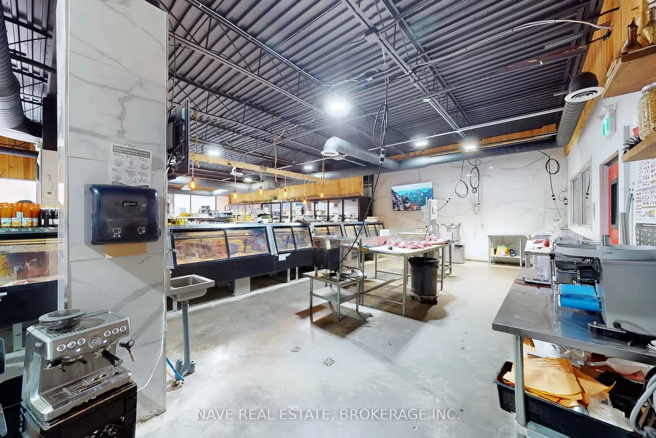 16925, Yonge, Central Newmarket, Newmarket