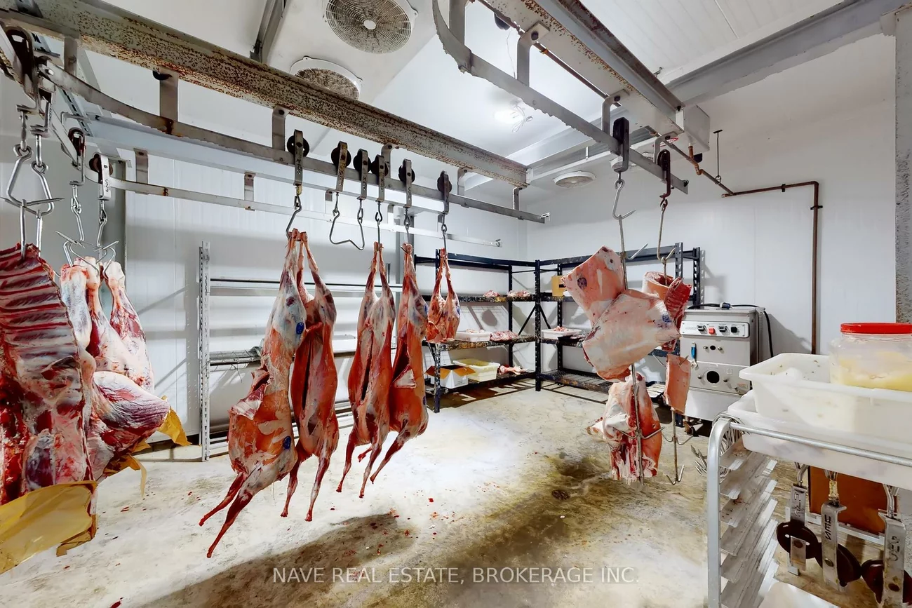 16925, Yonge, Central Newmarket, Newmarket