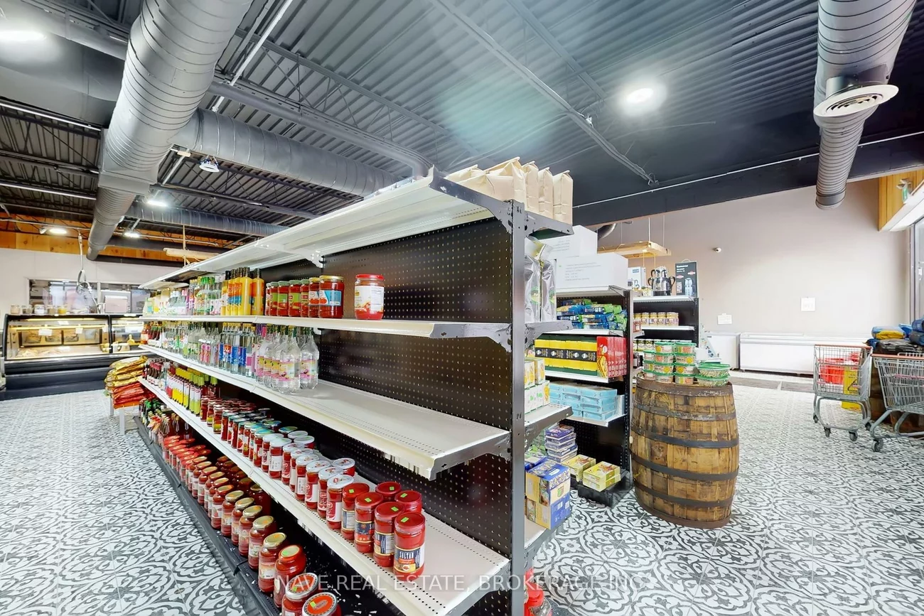 16925, Yonge, Central Newmarket, Newmarket