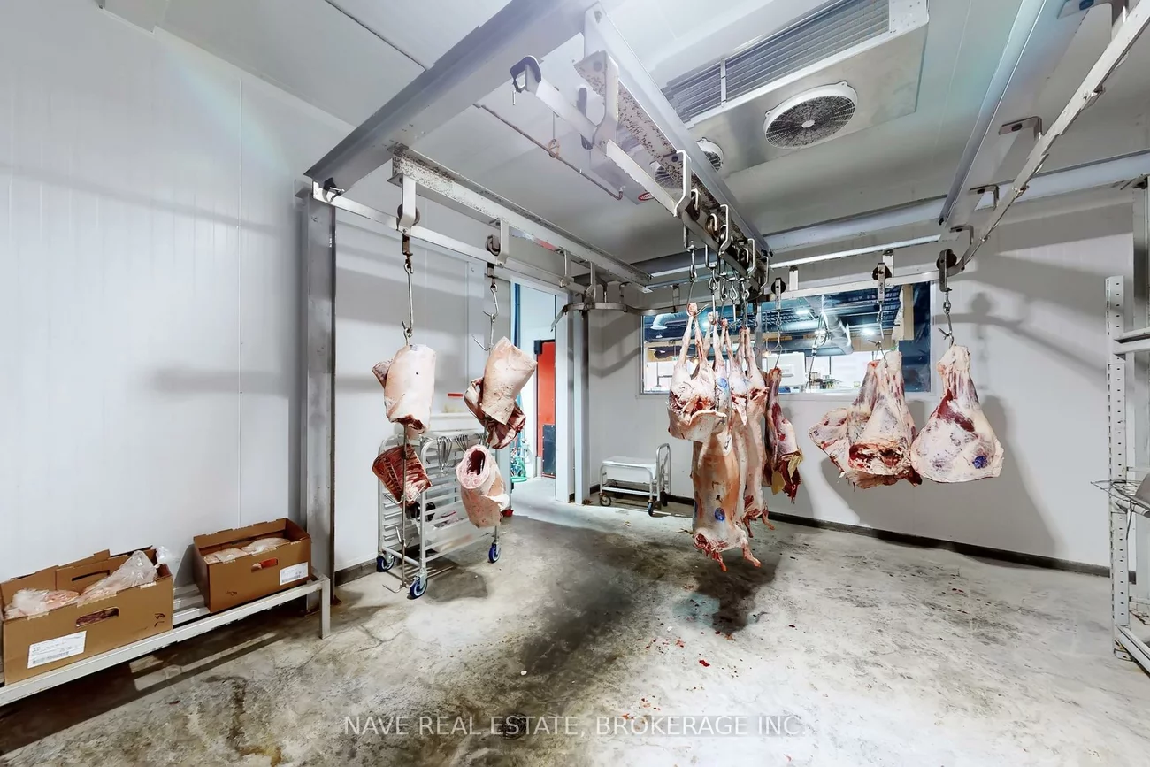 16925, Yonge, Central Newmarket, Newmarket