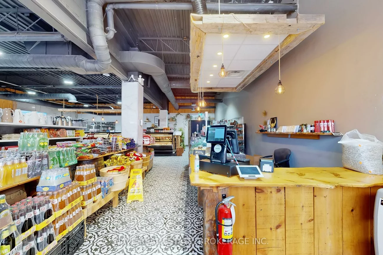 16925, Yonge, Central Newmarket, Newmarket