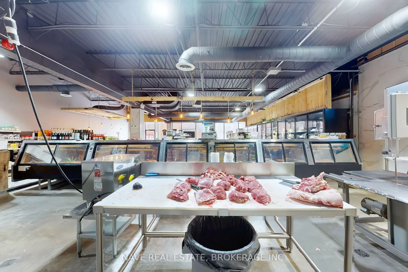 16925, Yonge, Central Newmarket, Newmarket