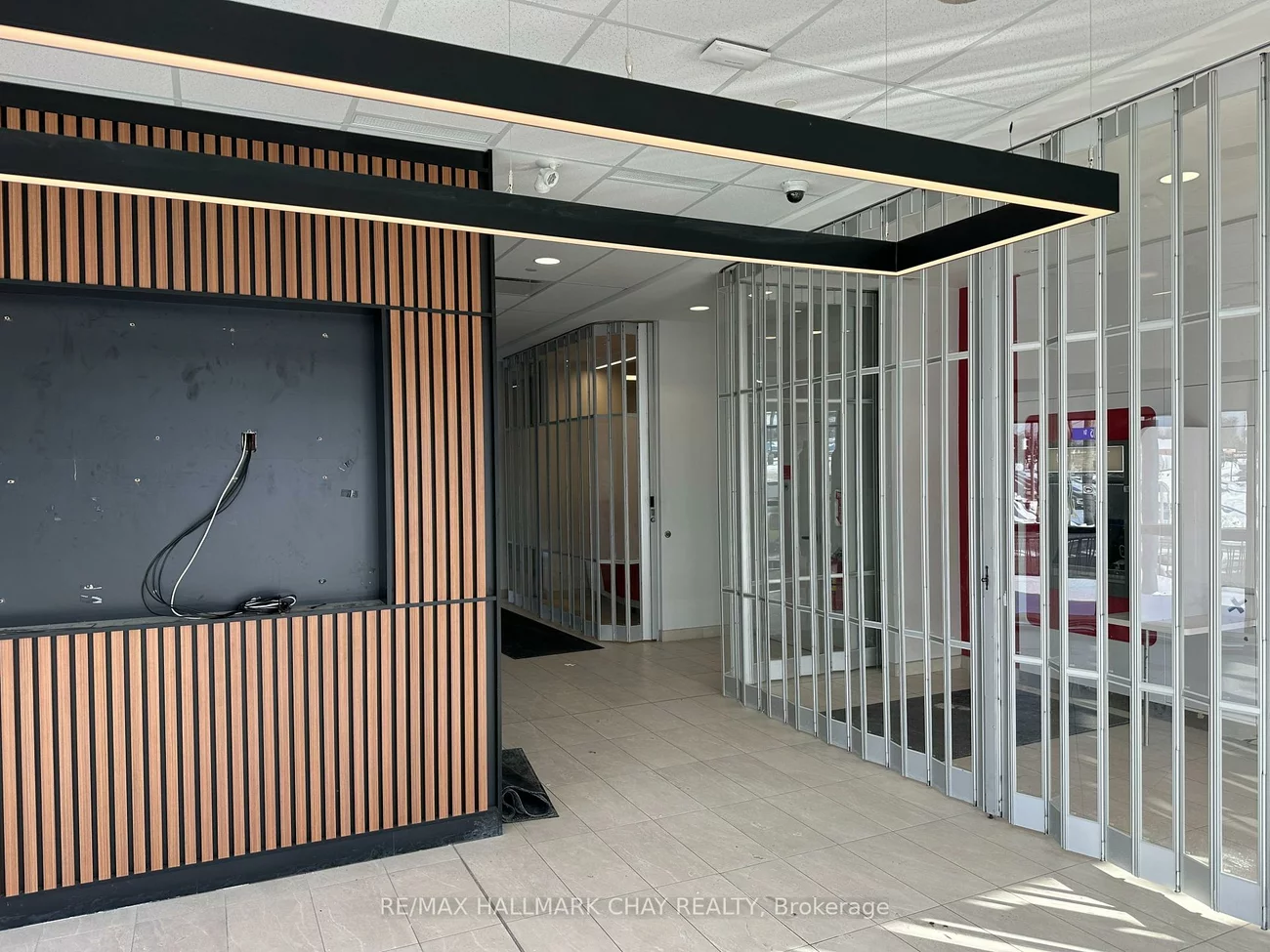 72, Davis, Central Newmarket, Newmarket