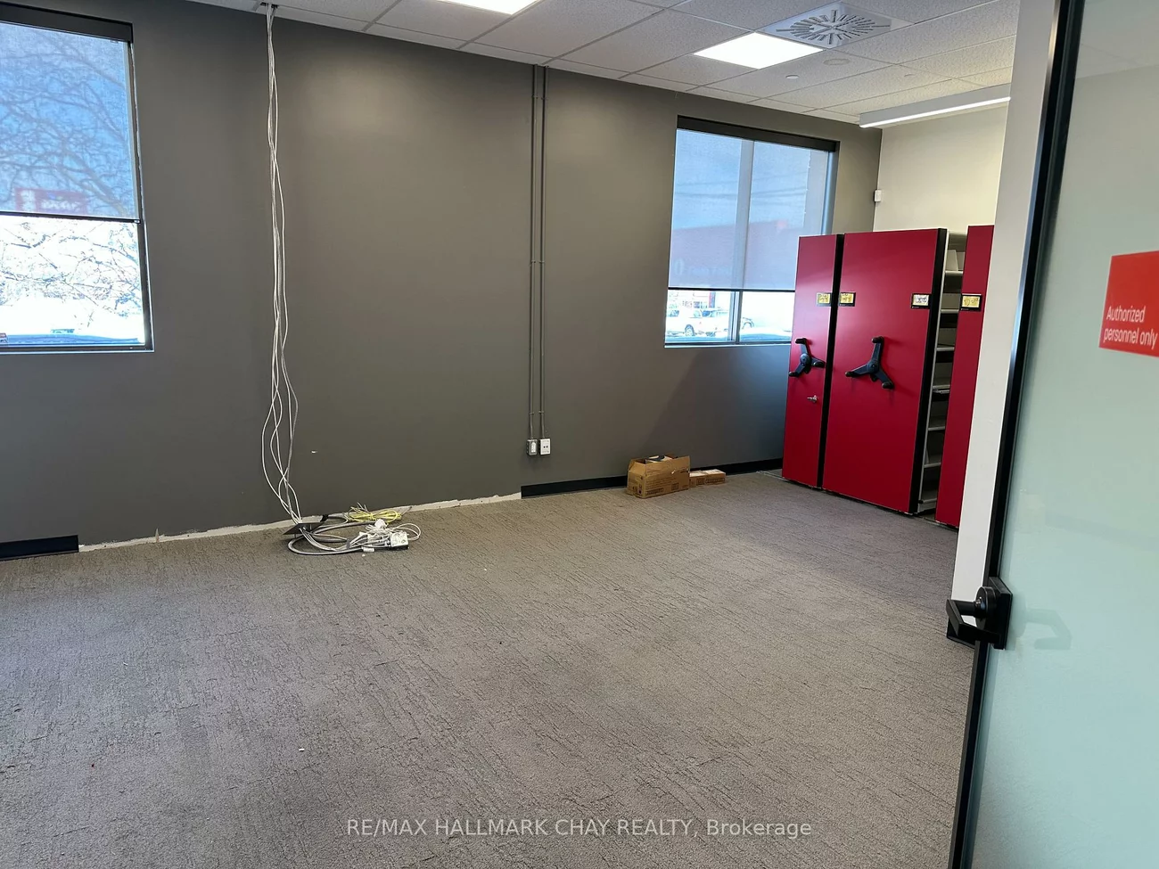 72, Davis, Central Newmarket, Newmarket