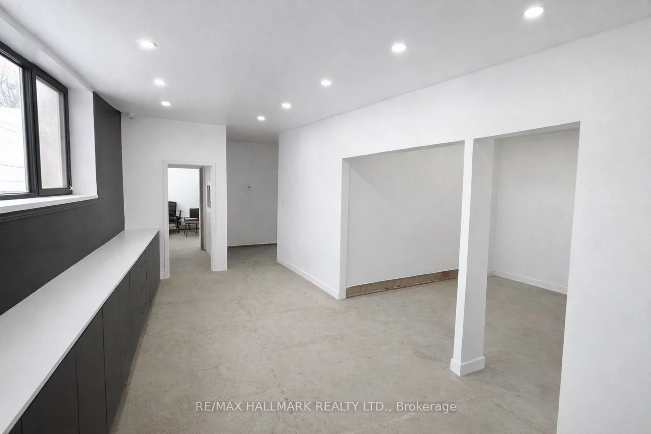 48, Prospect, Central Newmarket, Newmarket