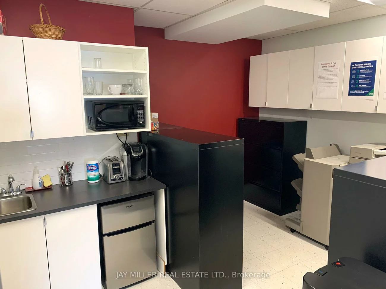 17665, Leslie, Newmarket Industrial Park, Newmarket