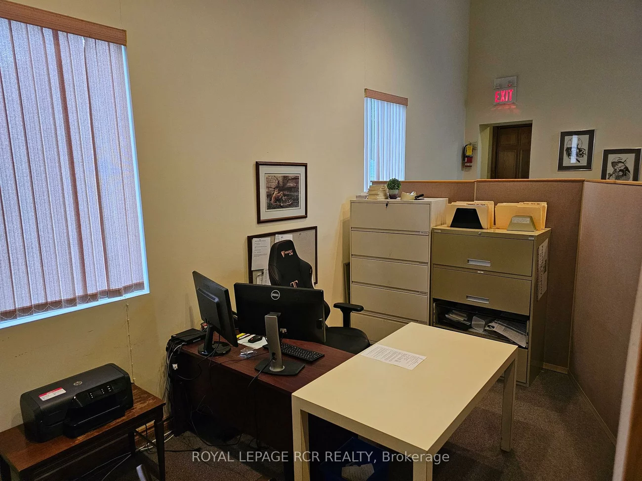 411, Queen, Central Newmarket, Newmarket