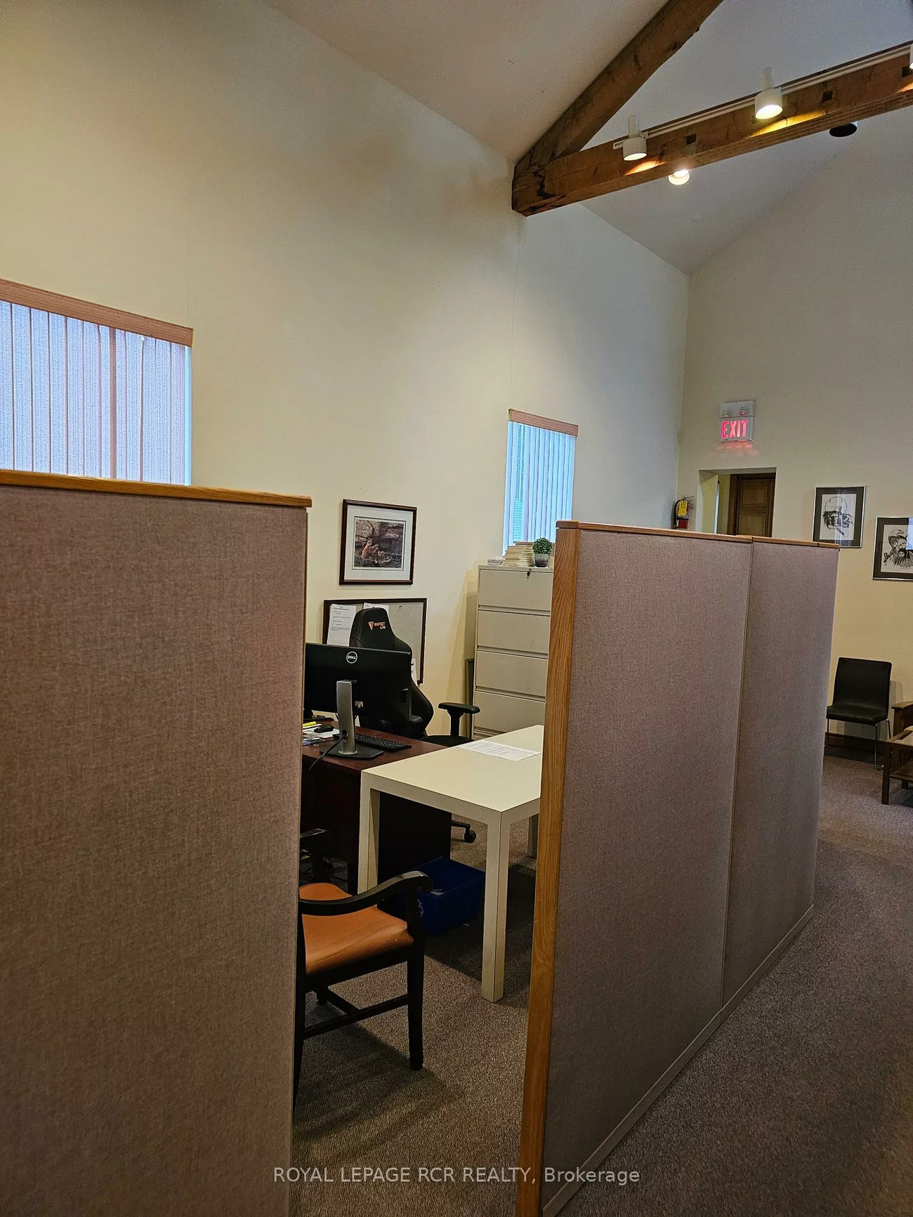 411, Queen, Central Newmarket, Newmarket