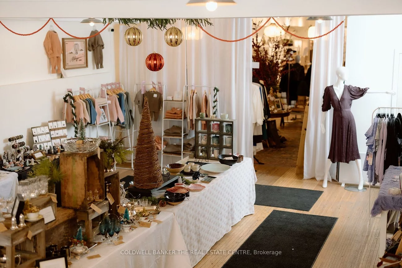 208A, Main, Central Newmarket, Newmarket