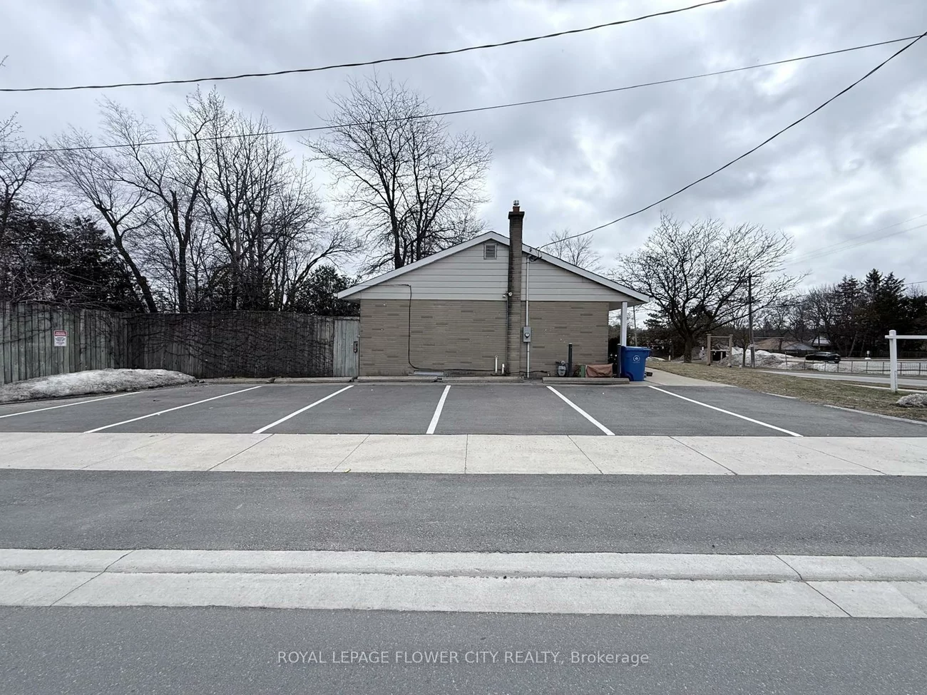 39, Parkside, Central Newmarket, Newmarket