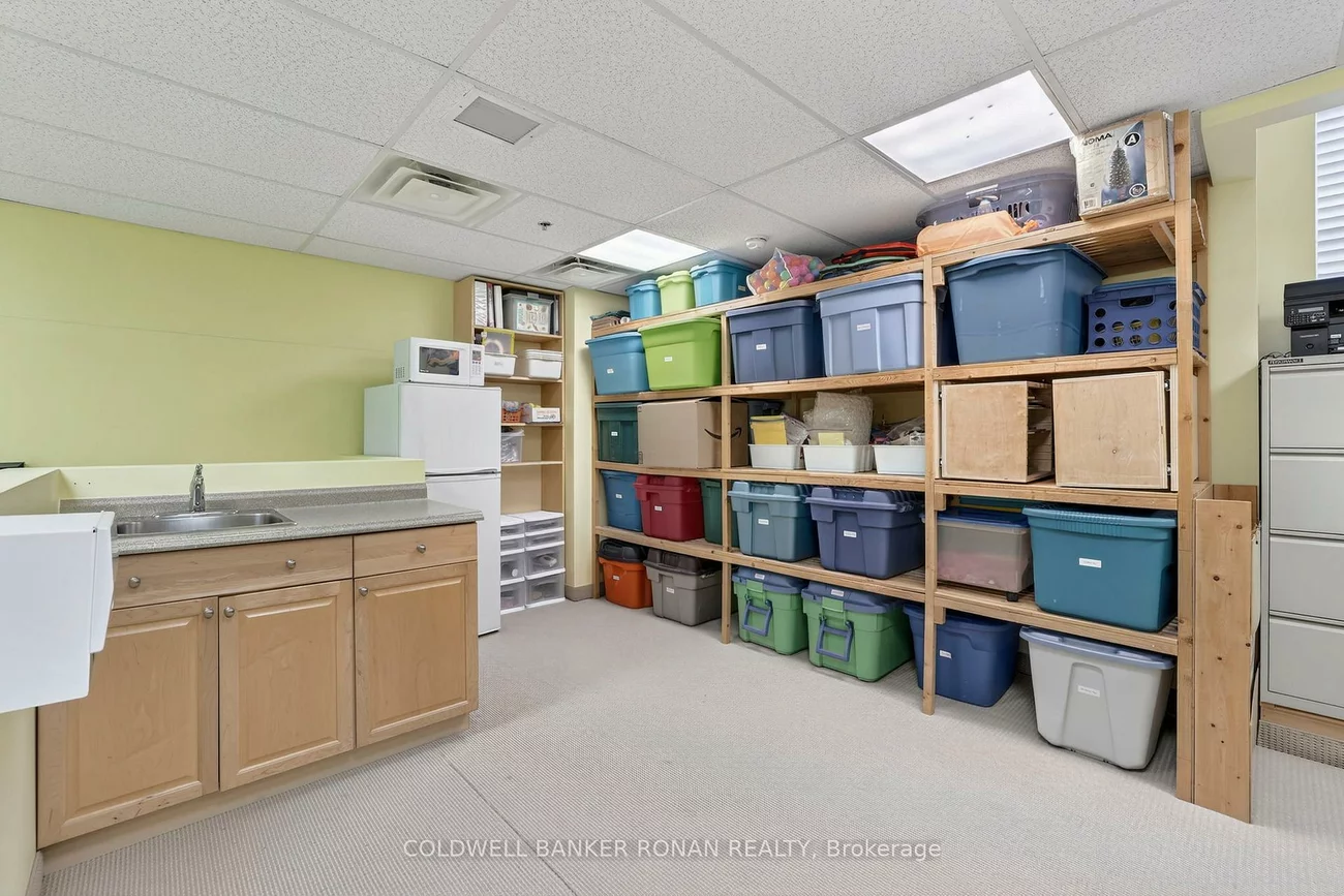 16945, Leslie, Newmarket Industrial Park, Newmarket