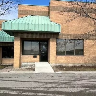 17075, Leslie, Newmarket Industrial Park, Newmarket