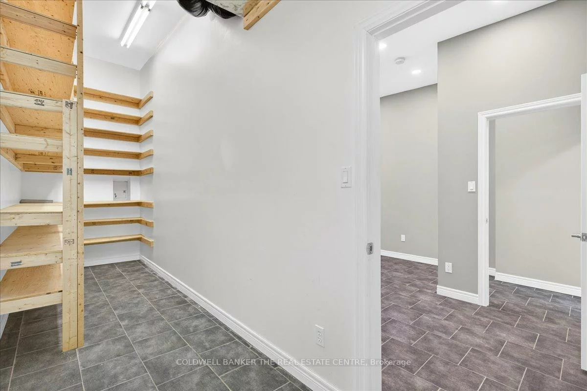 169, Charlotte, Gorham-College Manor, Newmarket