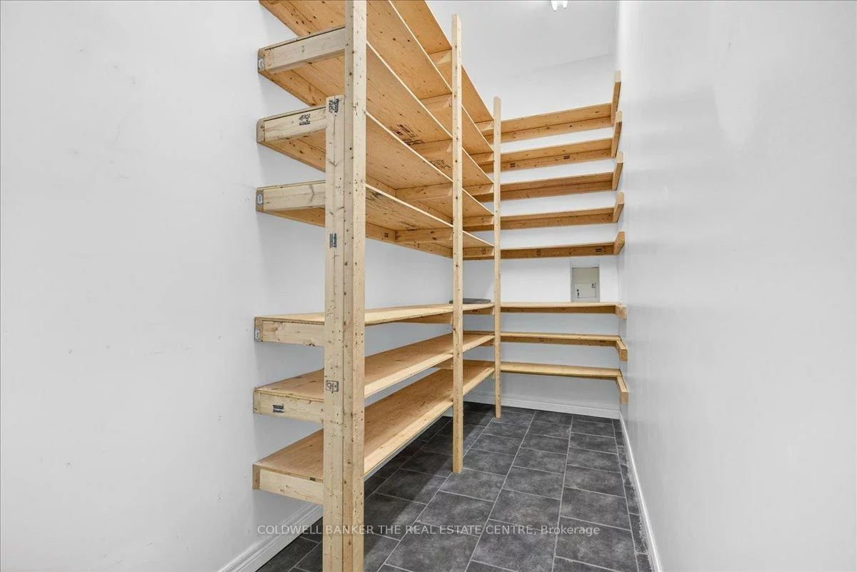 169, Charlotte, Gorham-College Manor, Newmarket