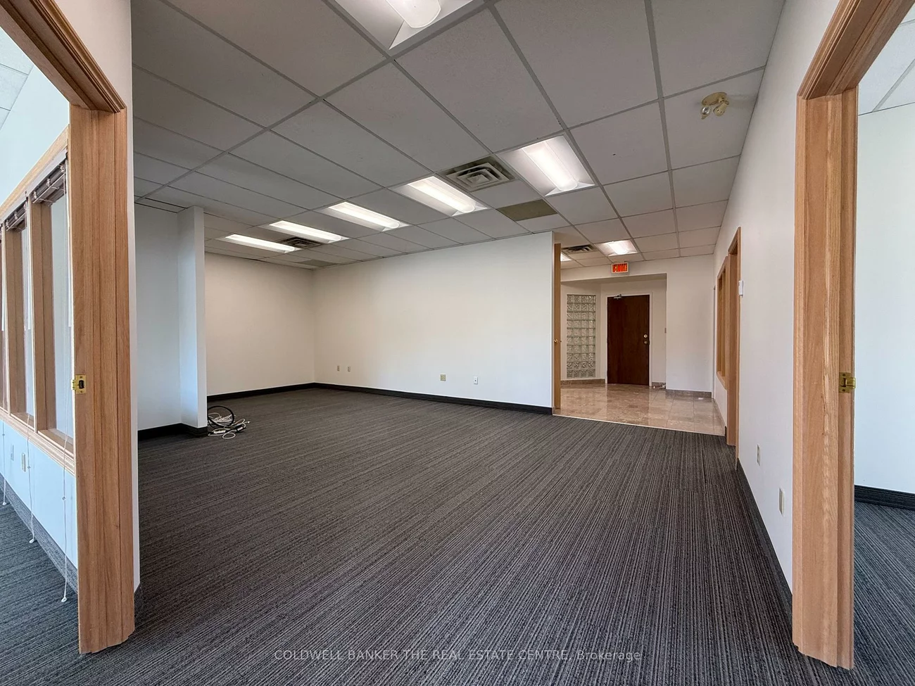 390, Davis, Central Newmarket, Newmarket