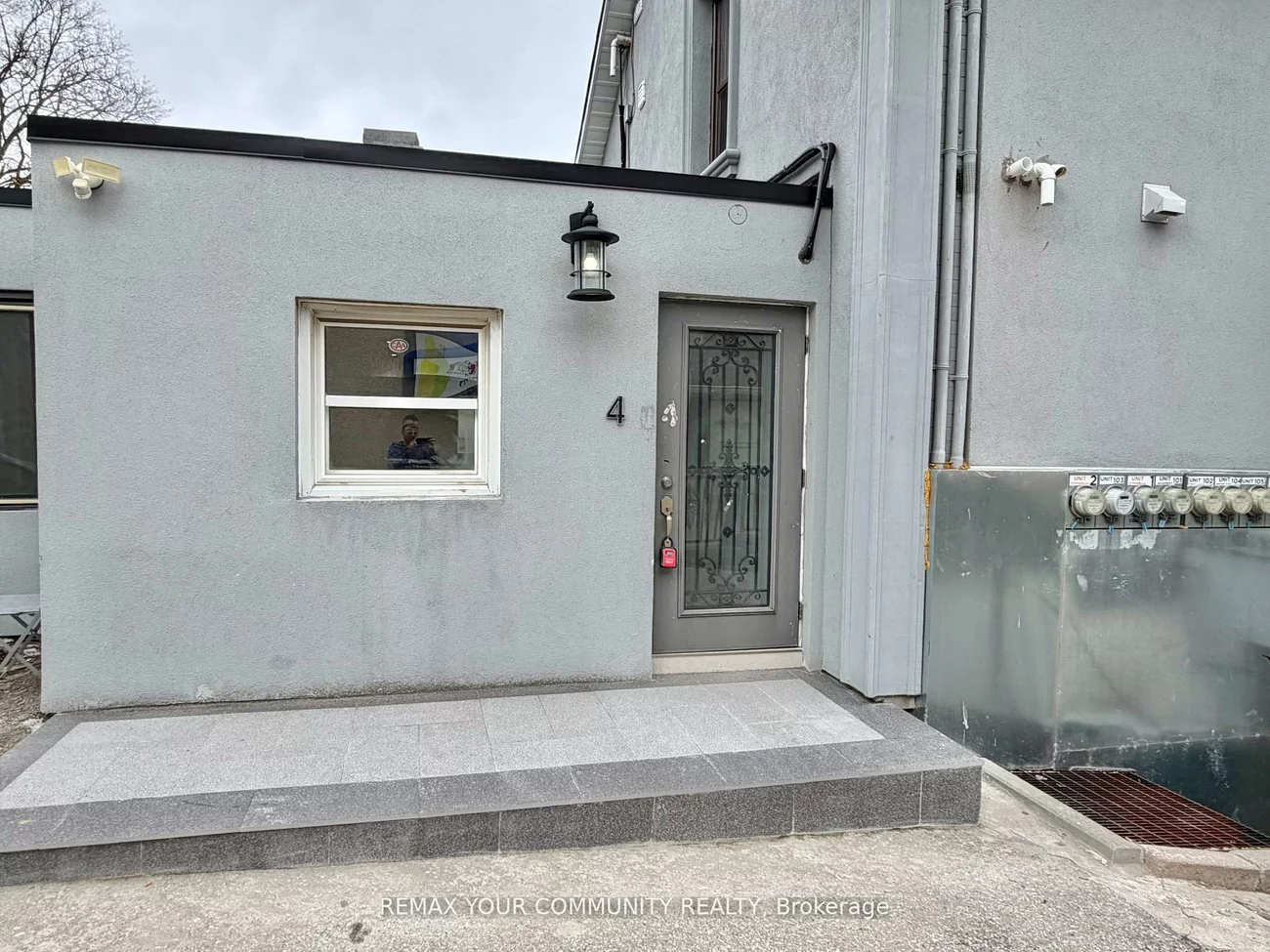34, Main, Central Newmarket, Newmarket