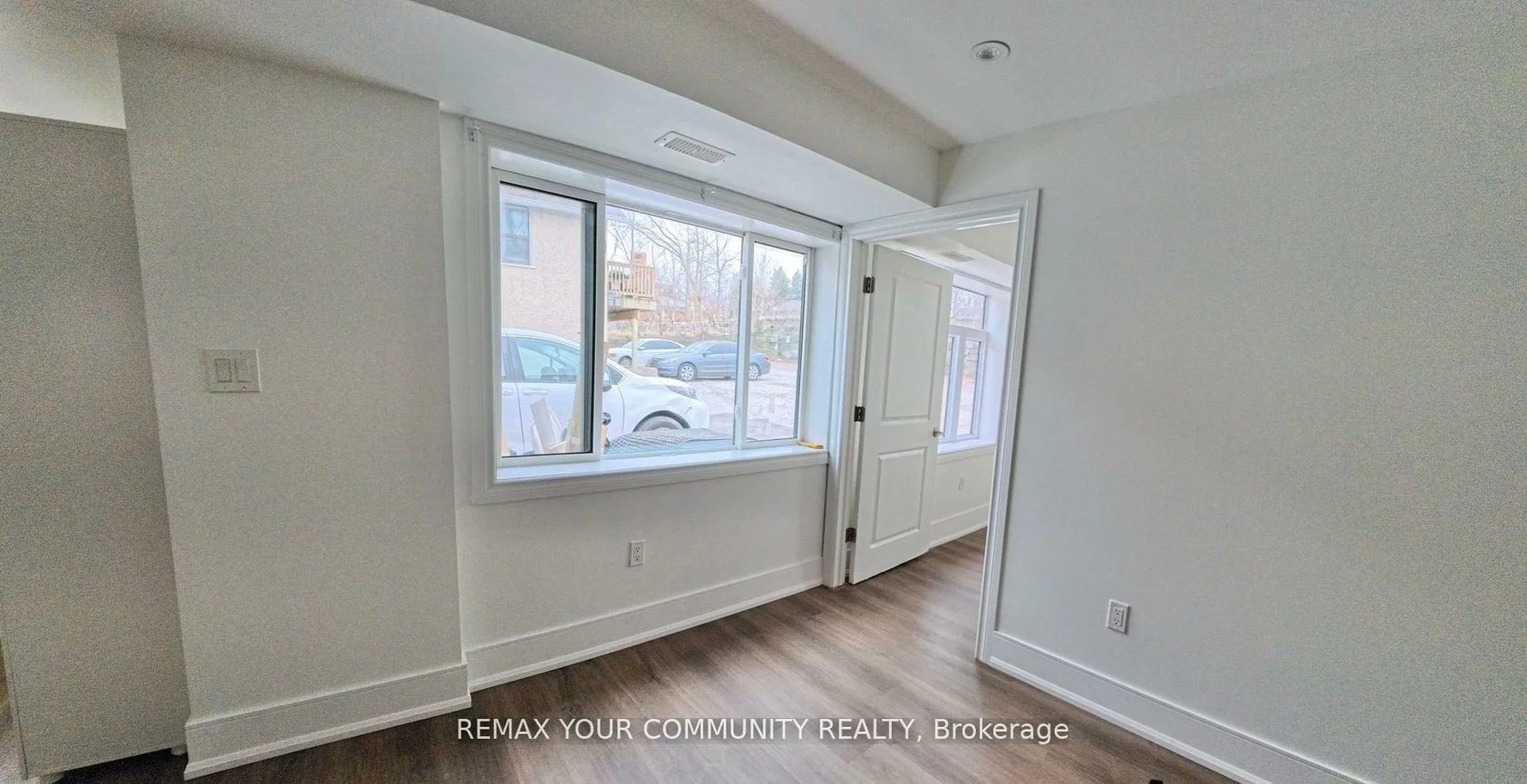 34, Main, Central Newmarket, Newmarket